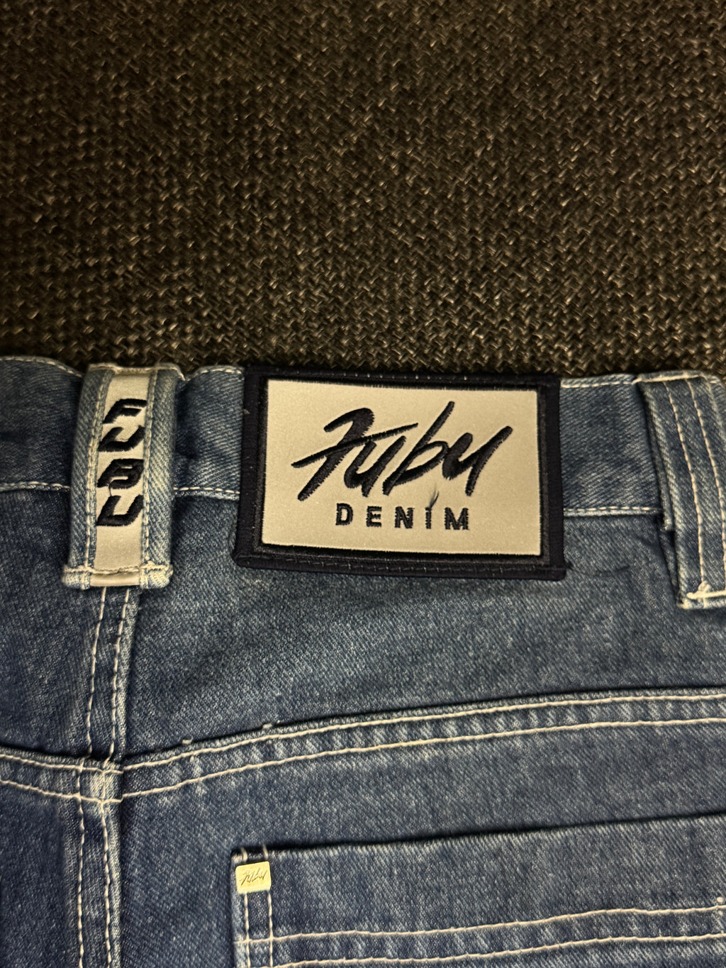 [V0493de] Vintage seltene Fubu y2k / 2000s blaue baggy jeans shorts