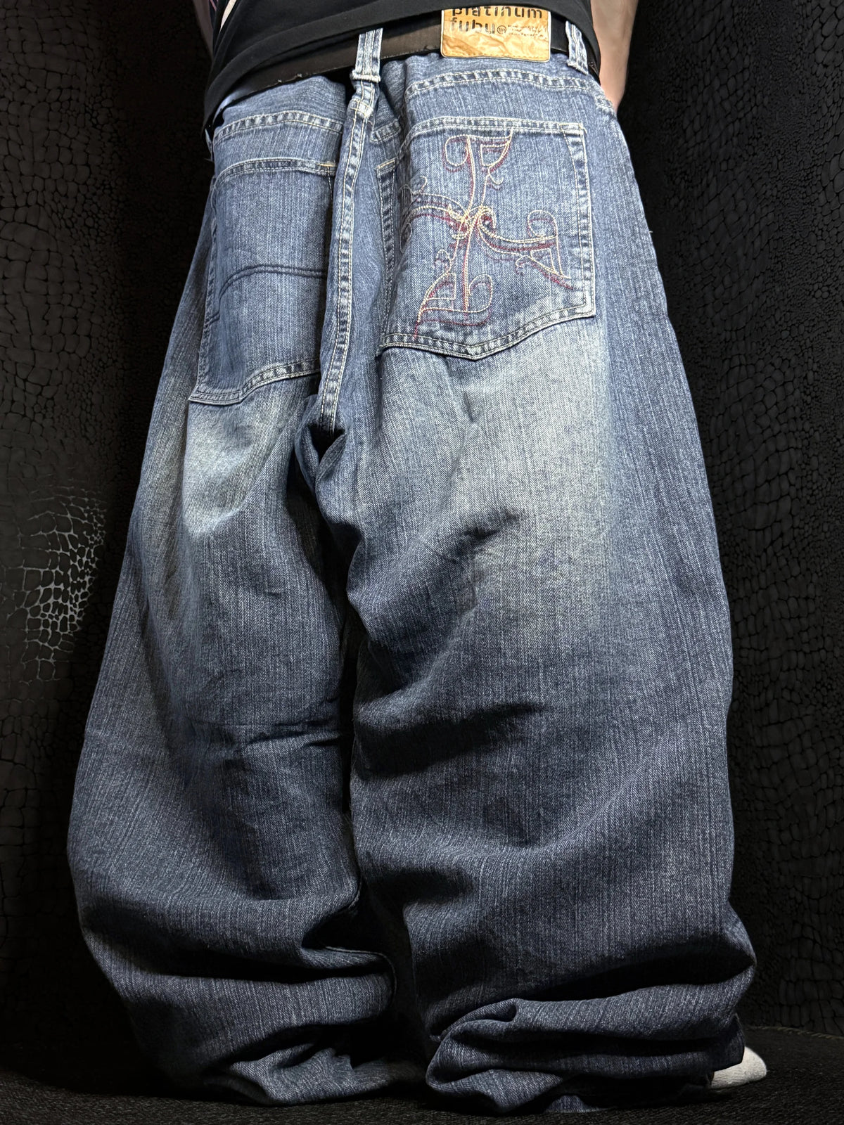 [V0949] Vintage y2k / 2000s Fubu blu baggy jeans (Platinum Fubu)