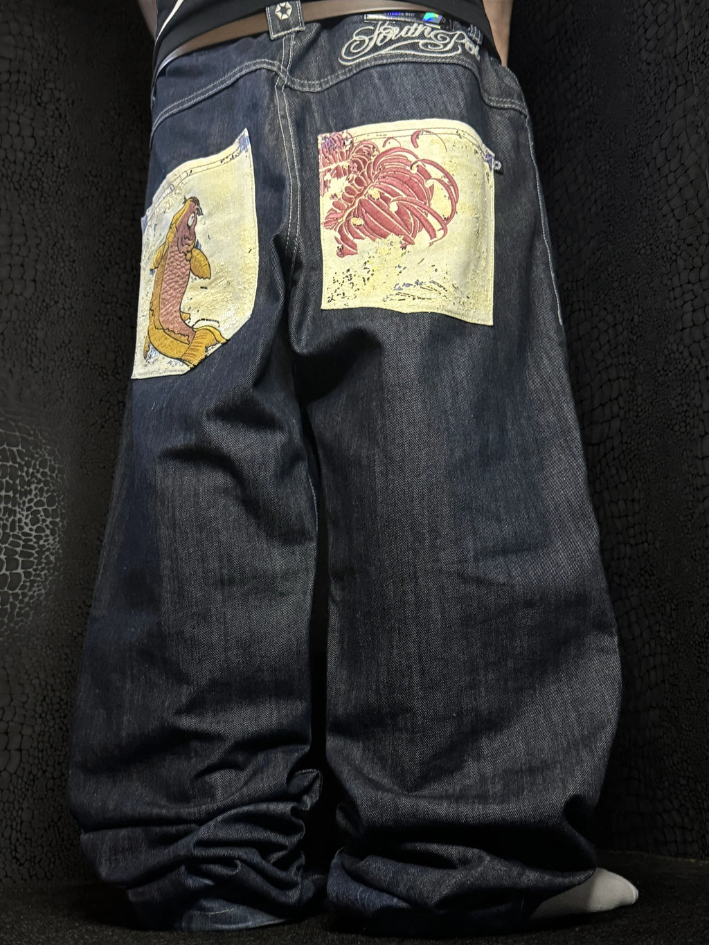 [V1049de] Vintage y2k Southpole marineblaue baggy jeans (Japanese Koi)